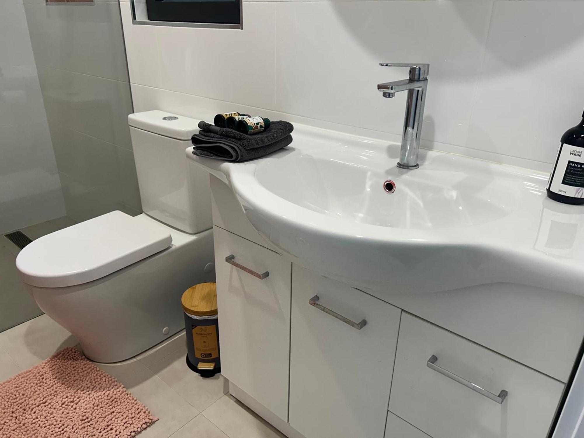 Bushland Setting Close To Sydney Cbd- Stand Alone Apartment Luaran gambar